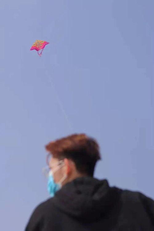 代表cp吃瓜,甜蜜背后隐藏的秘密