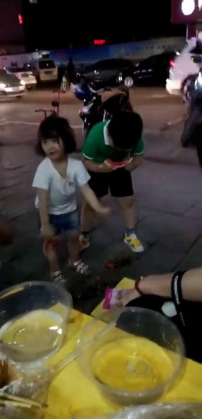 吃瓜两兄妹,揭秘娱乐圈背后的温馨故事