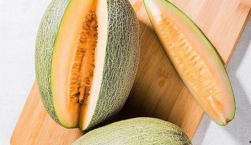 东方蜜哈密瓜怎么吃,多汁美味，轻松享用的甜蜜指南