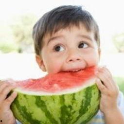 吃瓜小孩的头像,吃瓜小孩的纯真时光