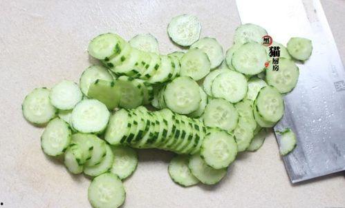 去饭店演戏吃瓜,一场别开生面的演艺盛宴